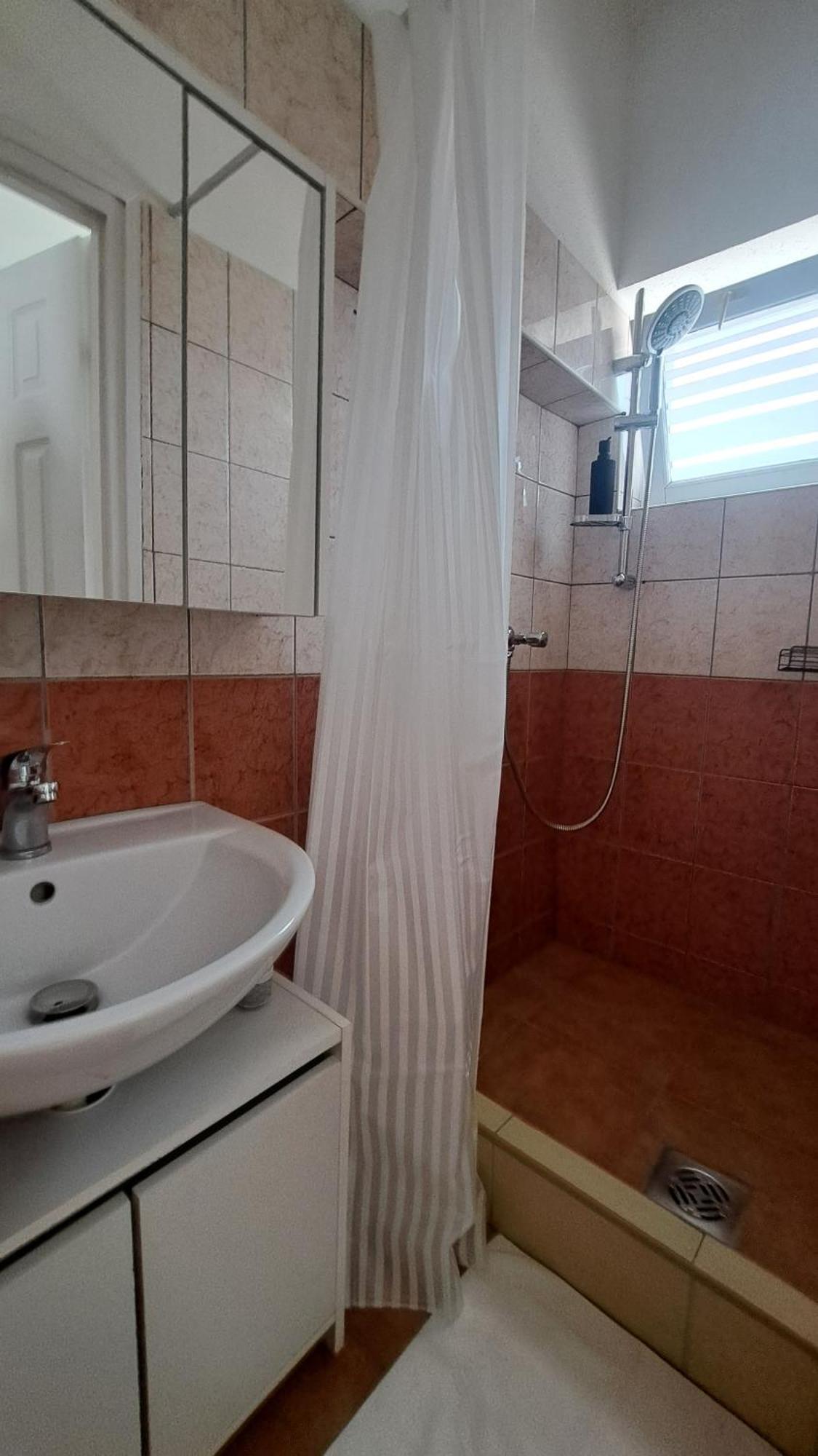 Marabella Apartmanok Hajdúszoboszló Exteriör bild