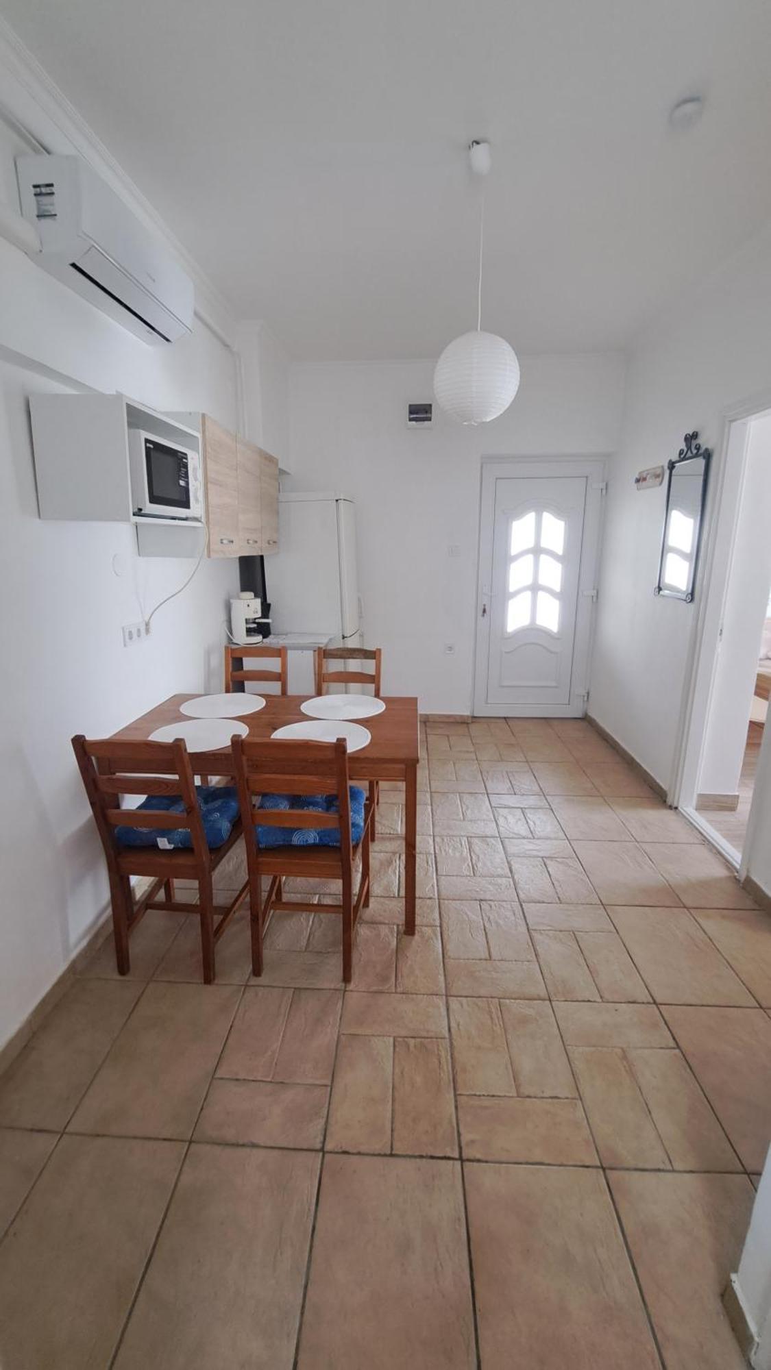 Marabella Apartmanok Hajdúszoboszló Exteriör bild