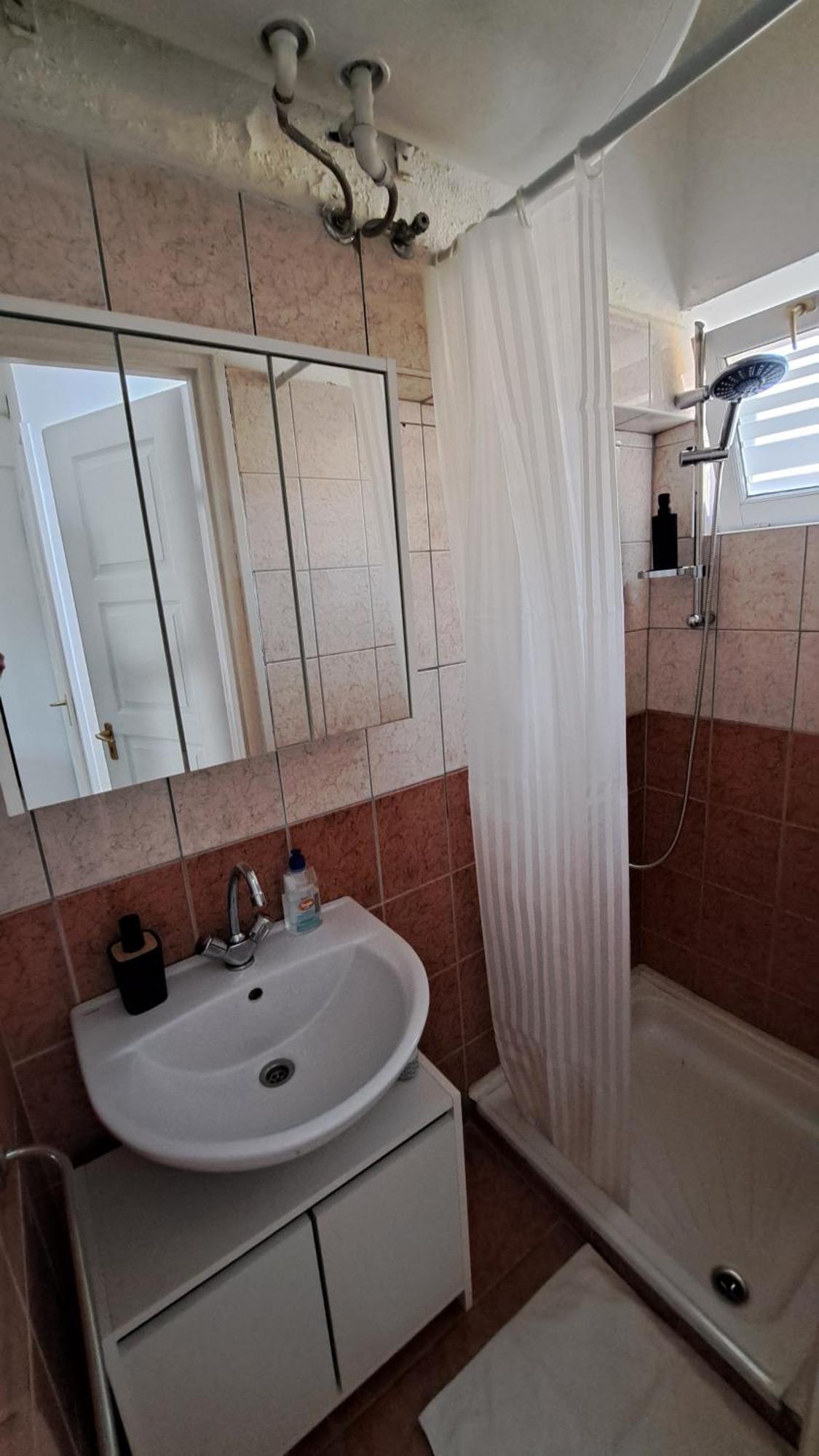 Marabella Apartmanok Hajdúszoboszló Exteriör bild