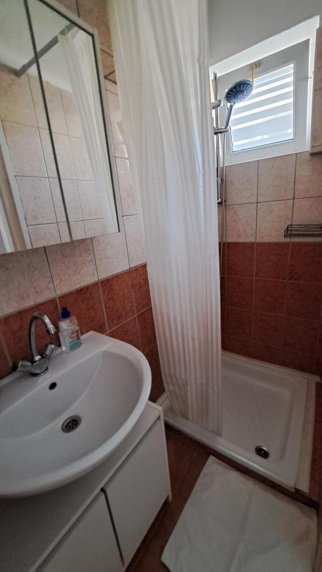 Marabella Apartmanok Hajdúszoboszló Exteriör bild