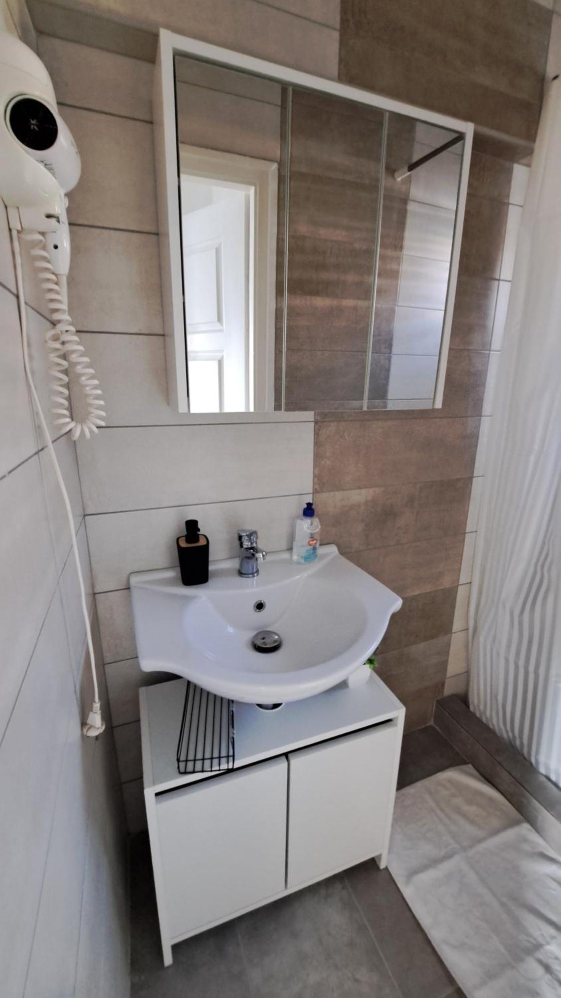 Marabella Apartmanok Hajdúszoboszló Exteriör bild